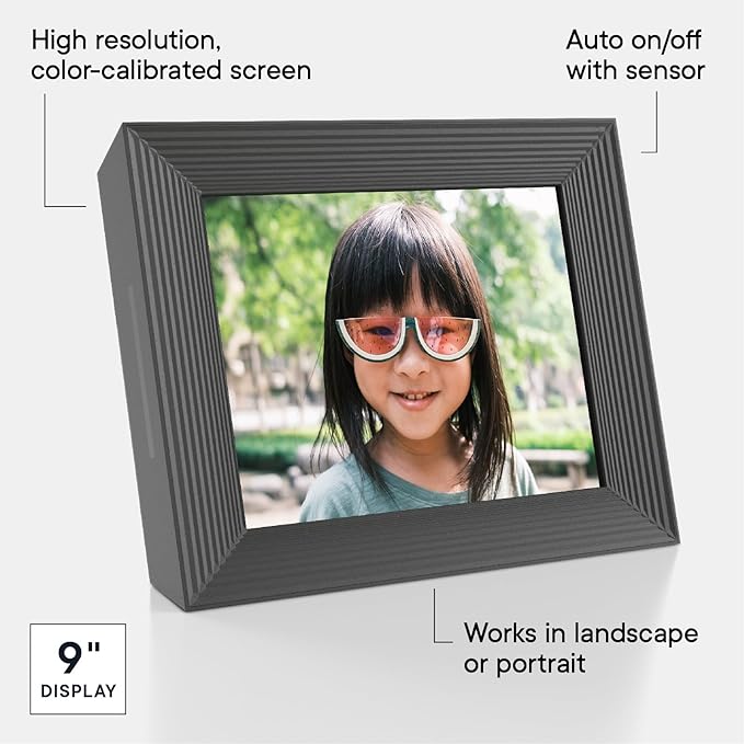 Digital Picture Frame by Aura