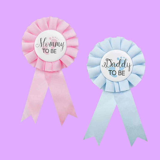 Mommy and Daddy to Be Badge Pin